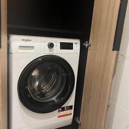 Amsterdam - Nowy Apartament W Centrum Z Prywatnym Zadaszonym Parkingiem Nowy Targ Luaran gambar