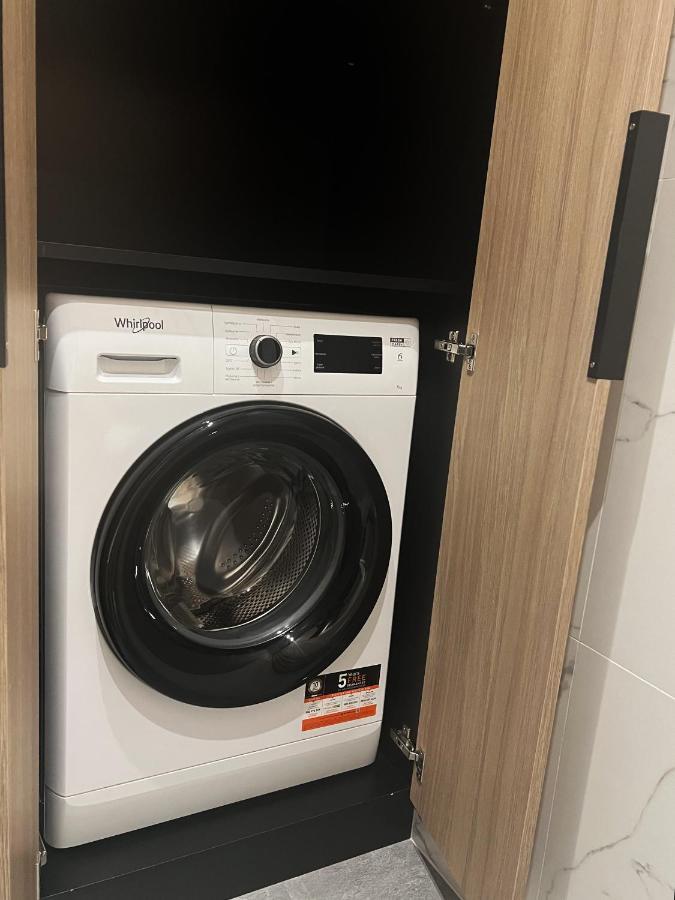 Amsterdam - Nowy Apartament W Centrum Z Prywatnym Zadaszonym Parkingiem Nowy Targ Luaran gambar